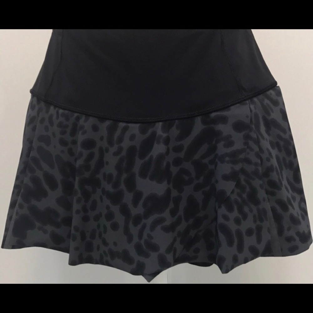 Leopard Lululemon Skirt Rare pace rival